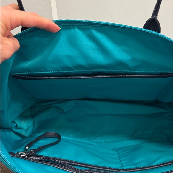 Michael Kors Kelsey teal aquamarine medium nylon tote bag - Picture 9 of 11